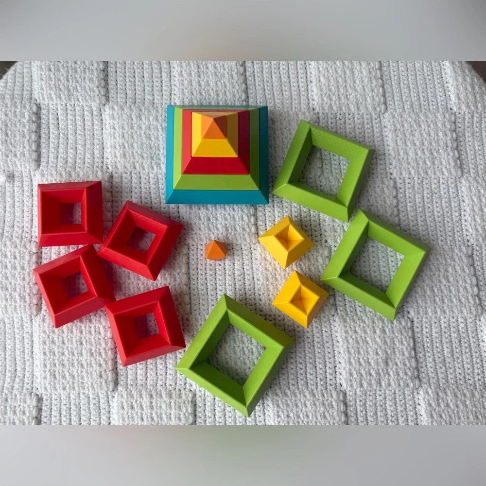 Montessori Pyramid Stacking Blocks